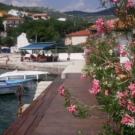Apartment Cajic Povile