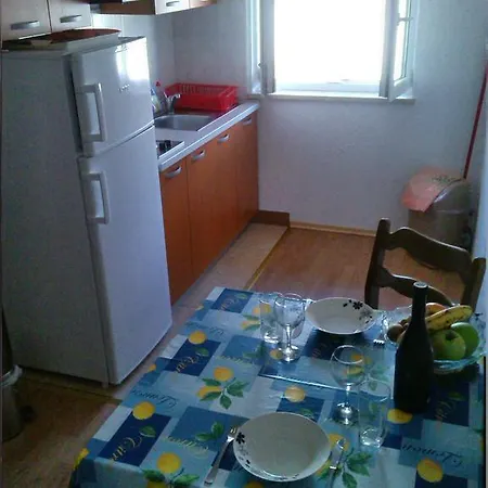 Cajic Apartman Povile